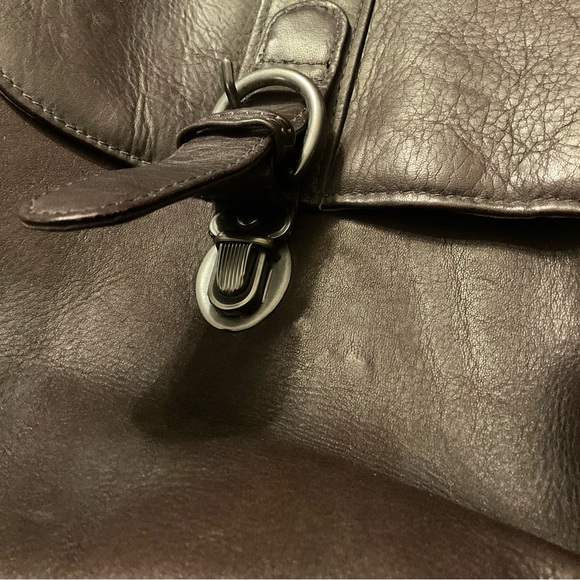 Solo Genuine Leather Multi Pocket Padded Computer Pocket Shoulder Crossbody Bag! - Picture 3 of 16